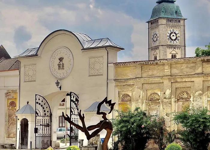 Plaza & - Cafe & Bar 3* Enns