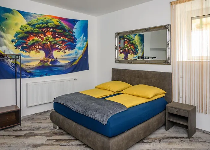 Plaza & - Cafe & Bar 3*