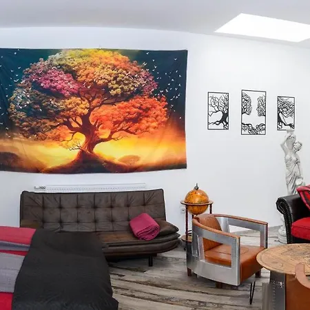 Vendégház Plaza & - Cafe & Bar 3*