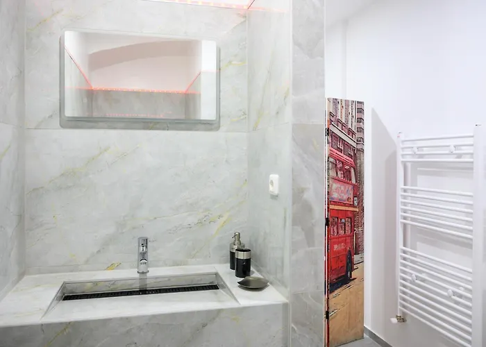 Guest house Plaza & - Cafe & Bar 3*