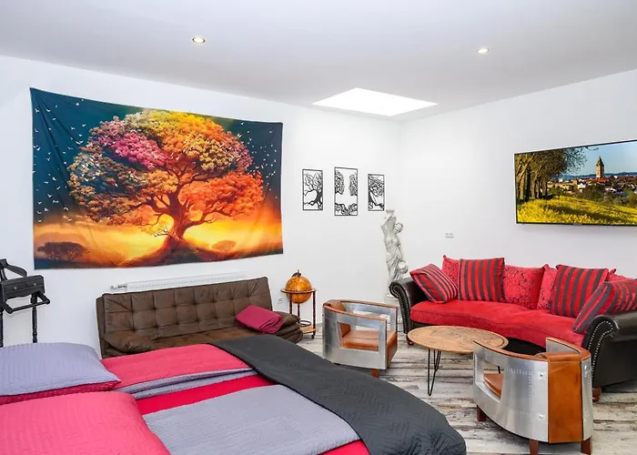 Guest house Plaza & - Cafe & Bar 3*